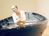 Ron Mueck, Man in Boat, 2002, mixed media. Image courtesy of Antony d'Offay, London