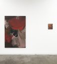 Erin Lawlor: Strut (Would I, Could I), 2017, oil on linen, 180 x 120 cm; Pop. oil on linen, 30 x 25 cm